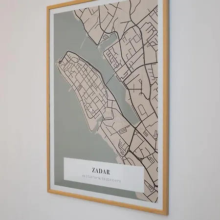 Grlica - Your Touch Of Luxury *